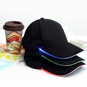VALAISTU LED-LIPPIKSET / PARTY CAPS - V&Auml;RI: VIHRE&Auml; (12 kpl)