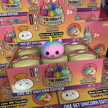 RAGE - Squishy Bun Dumplings SUURI - UNICORN EDITION (8,5 x 8,5 x 7,5 cm) (12 kpl)