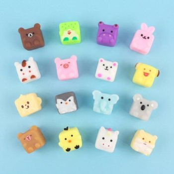 Yll&auml;tyslaatikon Squishy - Cube Animals - Esittelytelineess&auml; (96 kpl)