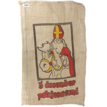 Suuri Juuttisäkki Joulupukille ja Pyhälle Nikolaukselle