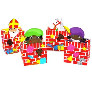 4-osainen Sinterklaas-karkkiastiasetti (12 setti&auml;)