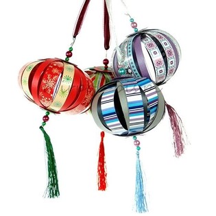 Tee-se-itse Suuret Joulupallot Askartelusetti (12 kpl)