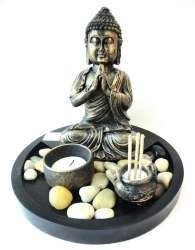 Buddha-tuikkukynttilä- ja suitsukesetti (1 kpl)