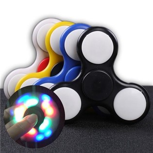 LED FIDGET SPINNER VALOILLA ***Hitti 2017*** (17 valoa)