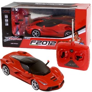 Radio-ohjattava Ferrari F-2012 -auto, mittakaava 1:24 (1 kpl)