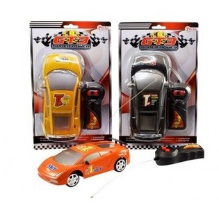 RADIO-OHJATTAVA RC-URHEILUAUTO KORTILLA (12 kpl.)