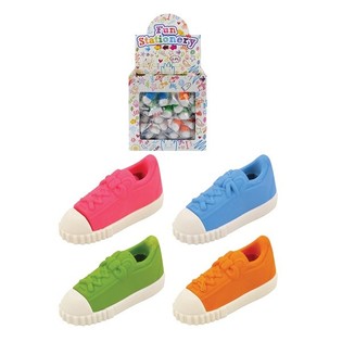SNEAKER-PYYHEKUMIT TELINEESS&Auml; (84 kpl)